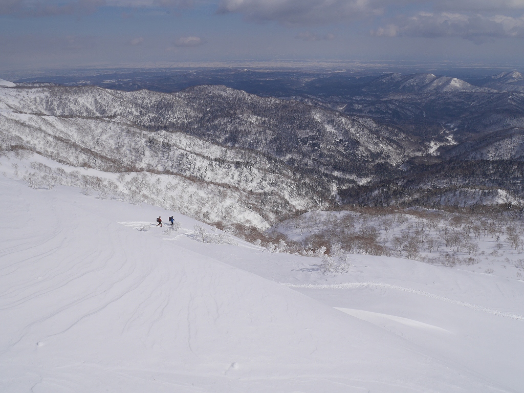  オコタンペ山、漁岳、小漁山からオコタンペ湖、2月28日－オコタンペ山から漁岳編－_f0138096_11333349.jpg