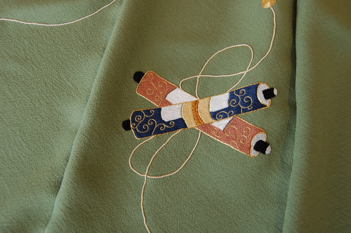 刺繍工房　鶴亀を少しご紹介します。_a0112812_225317.jpg