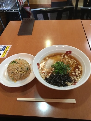 出張先でランチ_b0065819_11484027.jpeg