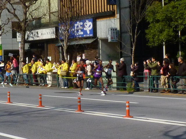 おにゃじ“東京マラソン　２０１６”を走る　part２_b0166128_10151135.jpg