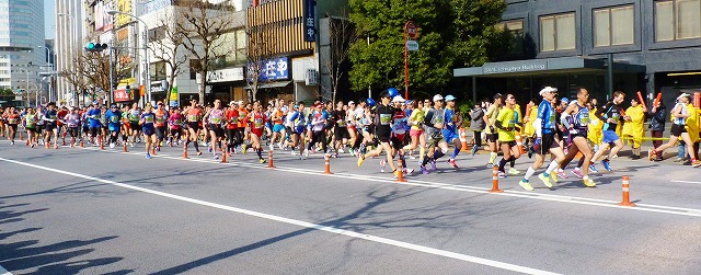 おにゃじ“東京マラソン　２０１６”を走る　part２_b0166128_1040479.jpg