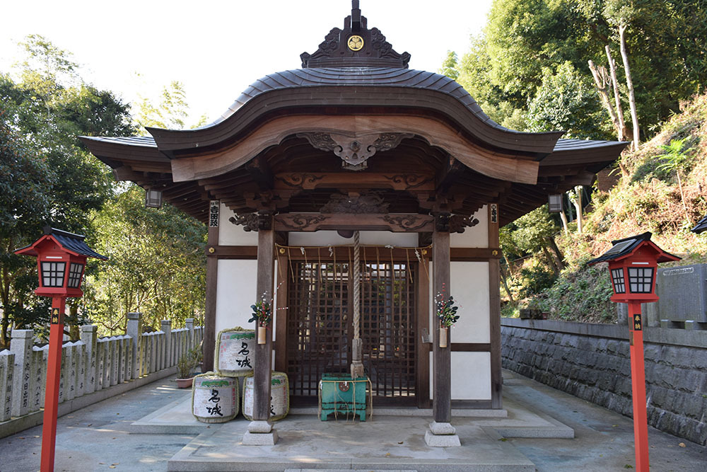 白鷺の天守閣がよみがえった姫路城を歩く。 その10 ~男山・千姫天満宮・配水公園~_e0158128_19201286.jpg