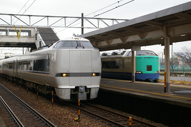 JR東富山駅での撮影記録_b0283432_21353255.jpg