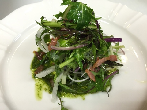 水菜とベーコンのサラダ Insalta Di Mizuna E Pancetta イル レオーネ 千林大宮駅近くのシェフソムリエのブログ 水菜とベーコンのサラダ Insalta Di Mizuna E Pancetta イル レオーネ 千林大宮駅近くのシェフソムリエのブログ