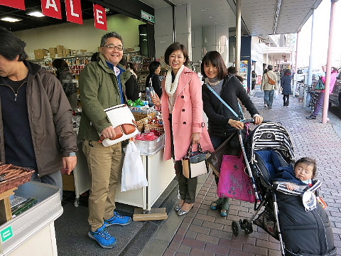 「味な発見」を競って歩く街。_d0046025_0161623.jpg