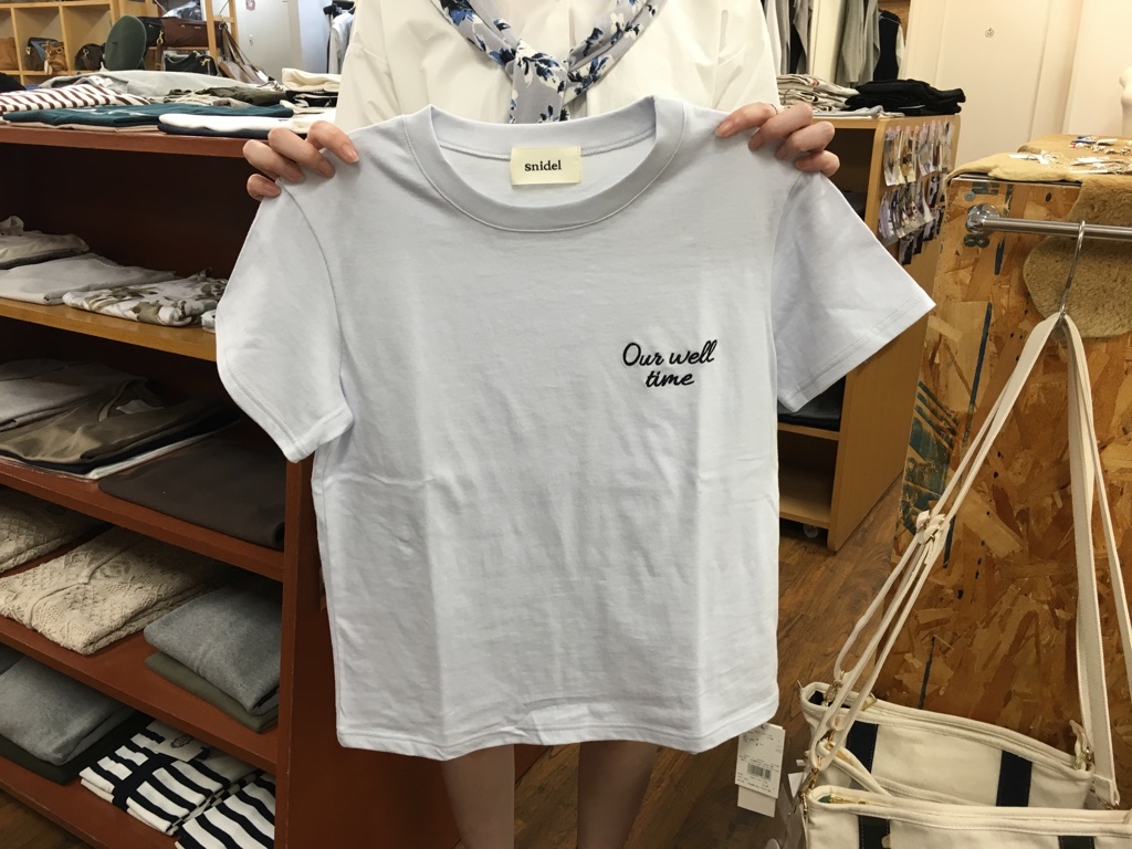 スナイデルsnidel ポイントロゴtシャツ Dimanche News Blog
