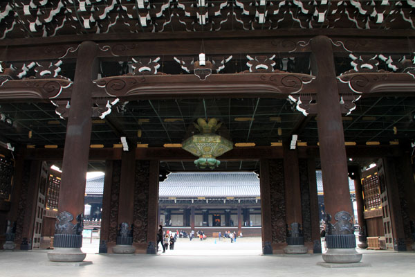 東本願寺 大山門(御影堂門)_e0048413_18112983.jpg