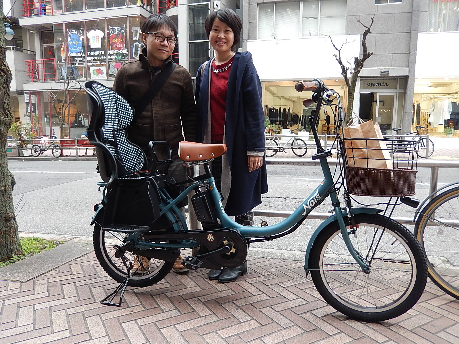 3月5日　渋谷　原宿　の自転車屋　FLAME bike前です_e0188759_18274571.jpg