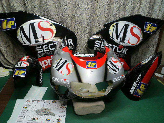 f0208665_2082156.jpg