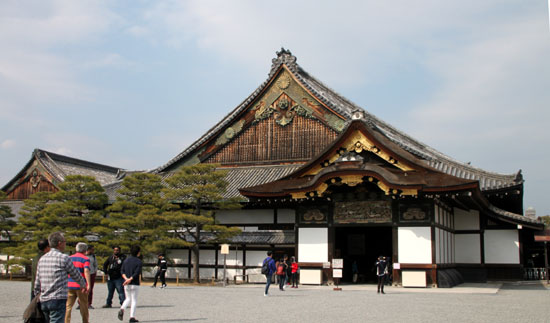 二条城 梅園満開_e0048413_16533145.jpg