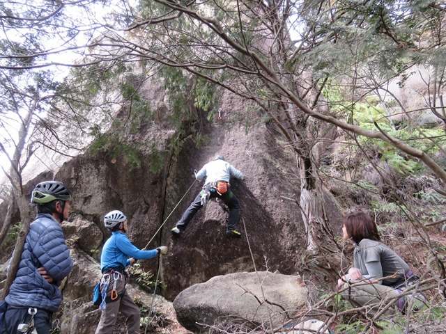 大鳥居の岩場_b0227552_21020301.jpg