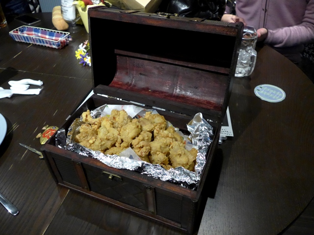 『メシクエスト 肉と魚と野菜と祝われし姫君』_f0232060_21403037.jpg