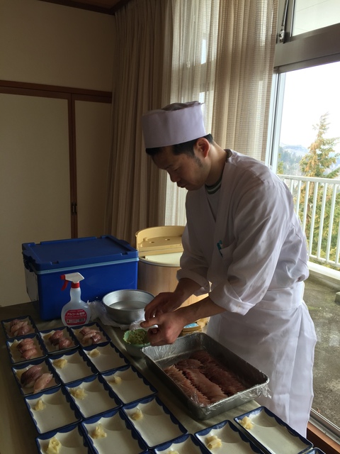 深山荘にて「丸ごと寒ブリ祭り」やりました。_d0182179_19525096.jpg