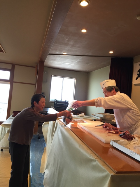 深山荘にて「丸ごと寒ブリ祭り」やりました。_d0182179_20393813.jpg
