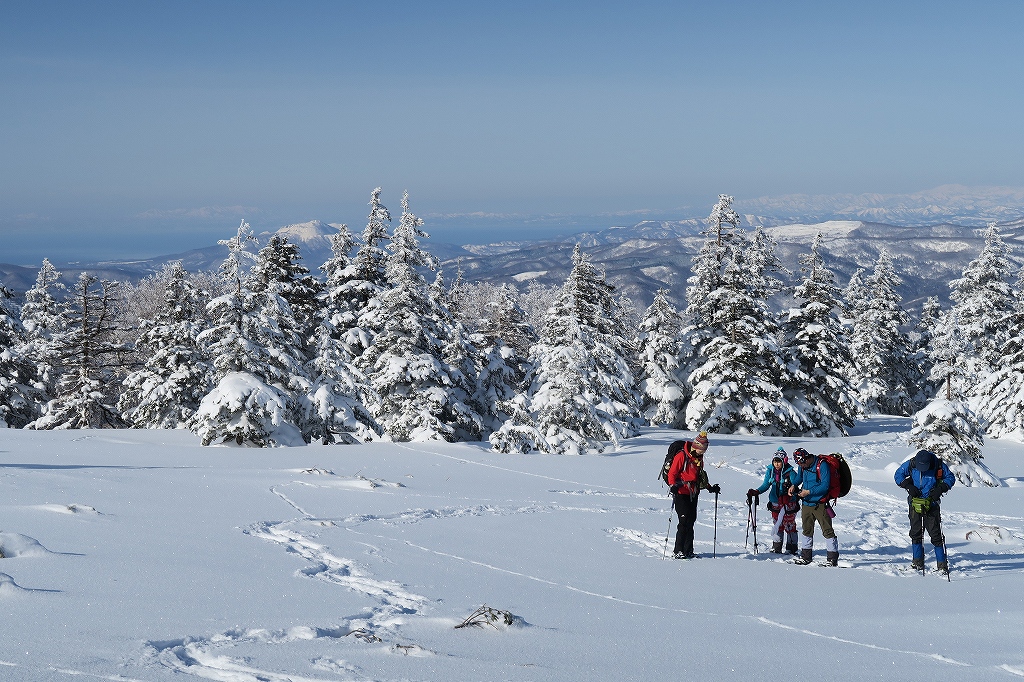  徳舜瞥山、ホロホロ山、オロオロ山、3月5日－その1－_f0138096_939478.jpg