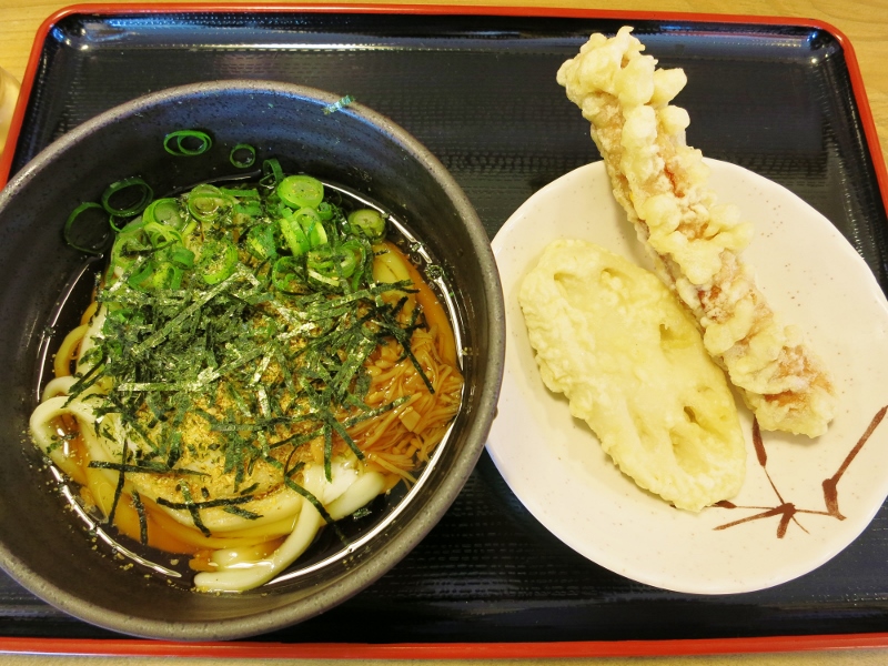 まるやうどん二代目・善通寺_b0083801_1214457.jpg