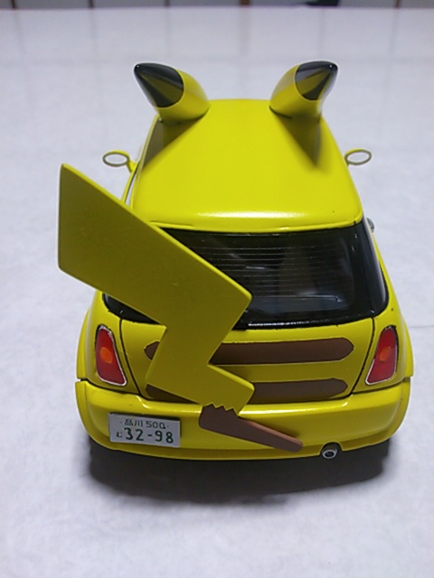 ピカチュウカー_b0235724_9351482.jpg