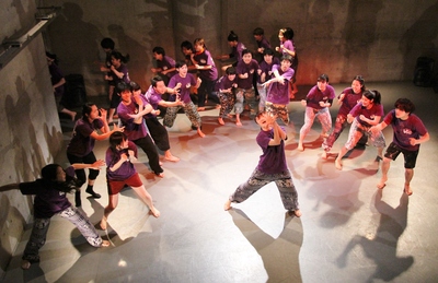 UDC 15年目の公演で一足早く春爛漫に_d0178431_1344630.jpg