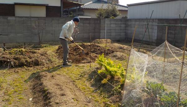 A町の話＜ジャガイモ、植えねば。＞_f0002248_15532619.jpg