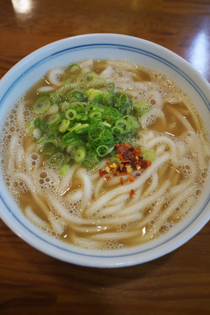 久留米　丸星ラーメン　久留米荘のうどん_b0049152_205715.jpg