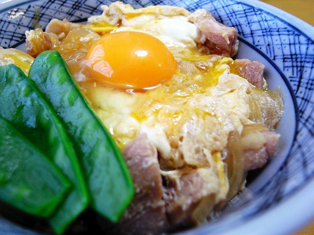 昼は自炊の親子丼_e0220163_12245003.jpg