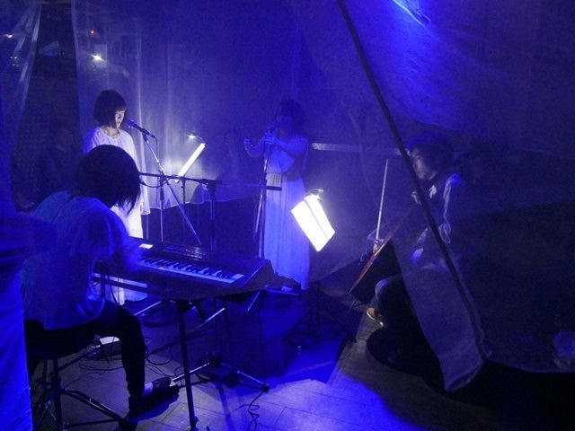 b0302129_031764.jpg