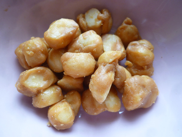 HAMAKUA Macadamia Nuts Glazed Honey Macs_c0152767_21332676.jpg