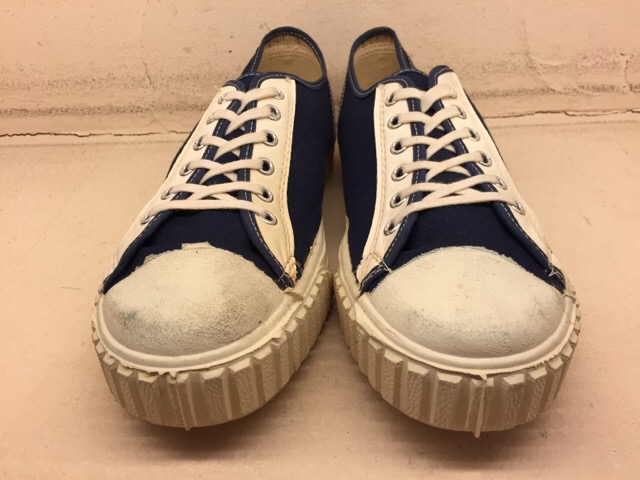 3月9日(水)大阪店ヴィンテージボトムス入荷!#5 Levi\'s&Leeデニム&DeadStockスニーカー編!!(大阪アメ村店)_c0078587_2452591.jpg
