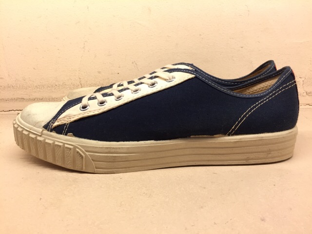 3月9日(水)大阪店ヴィンテージボトムス入荷!#5 Levi\'s&Leeデニム&DeadStockスニーカー編!!(大阪アメ村店)_c0078587_245312.jpg