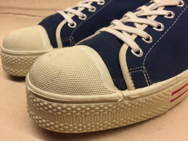 3月9日(水)大阪店ヴィンテージボトムス入荷!#5 Levi\'s&Leeデニム&DeadStockスニーカー編!!(大阪アメ村店)_c0078587_2492284.jpg