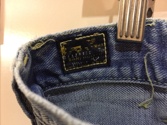 3月9日(水)大阪店ヴィンテージボトムス入荷!#5 Levi\'s&Leeデニム&DeadStockスニーカー編!!(大阪アメ村店)_c0078587_372063.jpg