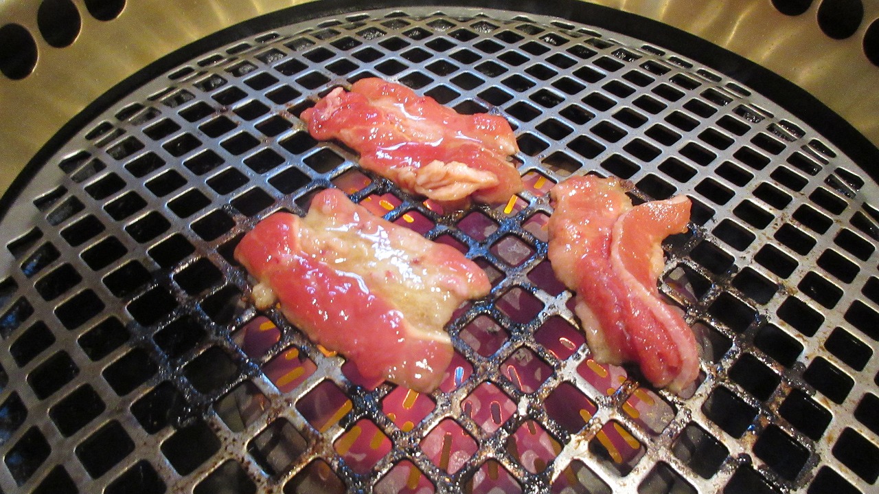 カルビ焼き肉ランチ/　カルビ亭　三夢（サンム)_b0163804_1972365.jpg