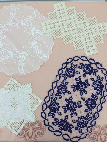 今西ゆき ヨーロピアン伝統刺繍教室展⑤生徒さん達みなさんの作品のご紹介_a0157409_08282263.jpg