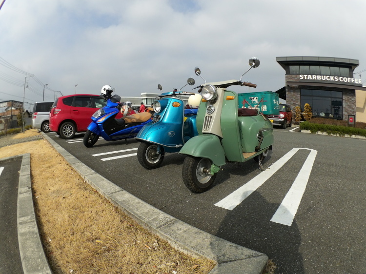 d0326610_03232783.jpg