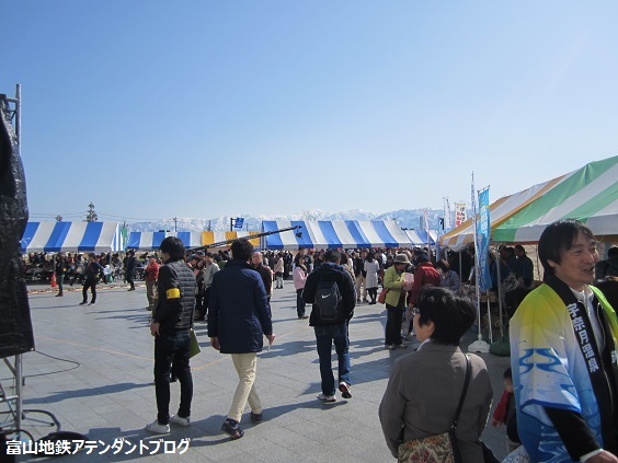 北陸新幹線が開業して、1年です_a0243562_08521448.jpg