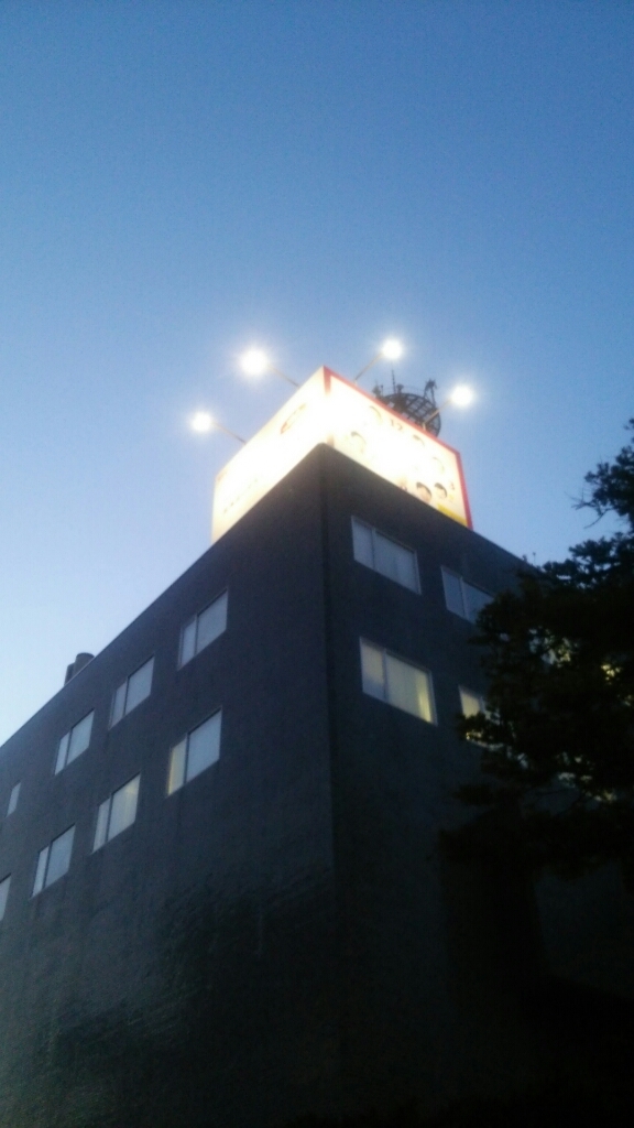 STVラジオ、牧やすまささんと記念撮影!STVラジオが熱い!_b0106766_06165400.jpg