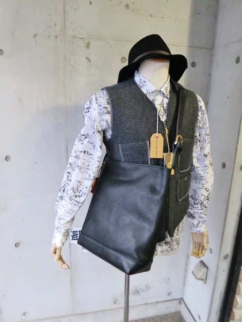人気のSLOW より、春財布・3型入荷しました。。。限定CAMO LEATHER 仕様!★!(再)_d0152280_751033.jpg