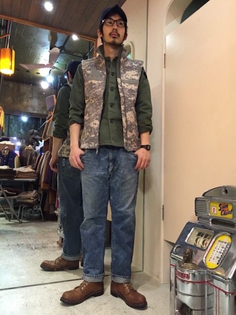 独自のシルエット!!(大阪アメ村店)_c0078587_22292.jpg