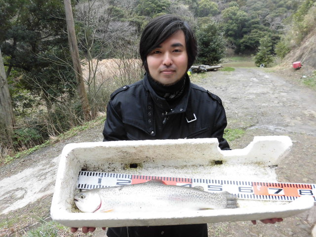 3月13日(日)ずうっと曇り_f0192504_15281983.jpg