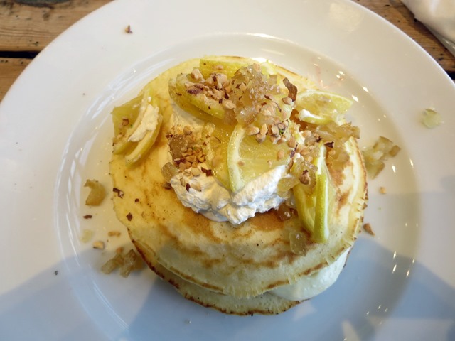 【J.S.Pancake　Cafe】レモンリコッタパンケーキ【テラスモール湘南】_b0009849_163322.jpg