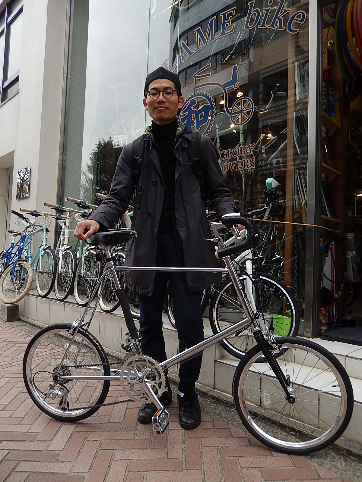 3月13日　渋谷　原宿　の自転車屋　FLAME bike前です_e0188759_1952846.jpg