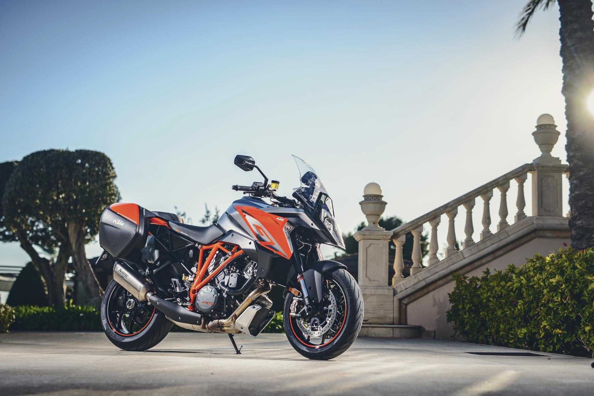 KTM 1290 Super Duke GT 試乗ｲﾝﾌﾟﾚｯｼｮﾝ : ばいく生活あれこれ