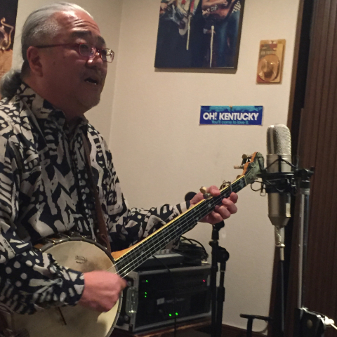 謙さん、Banjoひとり旅_d0225380_15323599.jpg