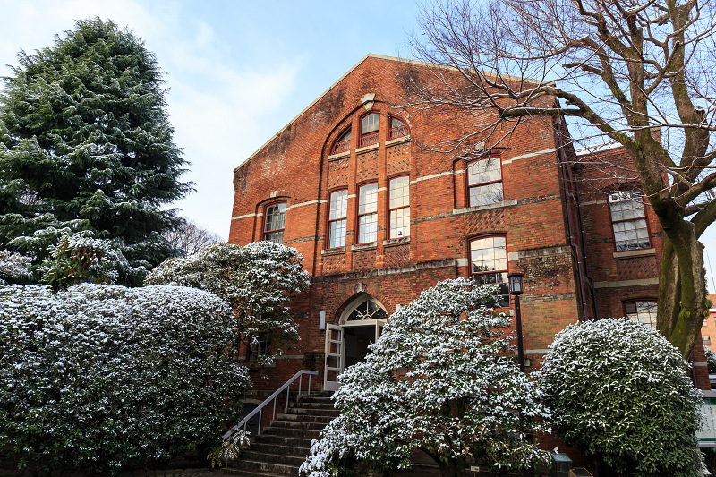 淡雪・同志社の洋館群_f0155048_23574449.jpg