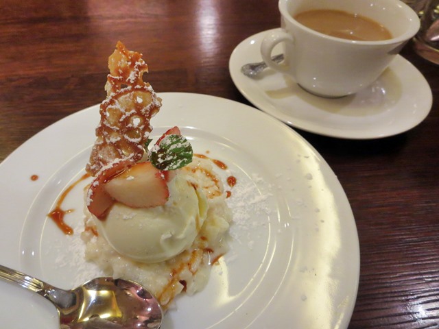 【ワイン食堂タパタパ】三浦産キャベツとツナのクリームソースパスタのランチ【市長選前】_b0009849_18134387.jpg