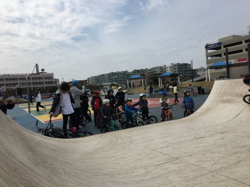 f0023258_1285163.jpg