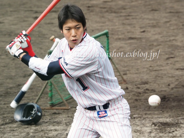 山田哲人選手のpawerフレーズ 速く振れ 今年は今年 Out Of Focus Baseballフォトブログ 19年終了 山田哲人選手のpawerフレーズ 速く振れ 今年は今年 Out Of Focus Baseballフォトブログ 19年終了