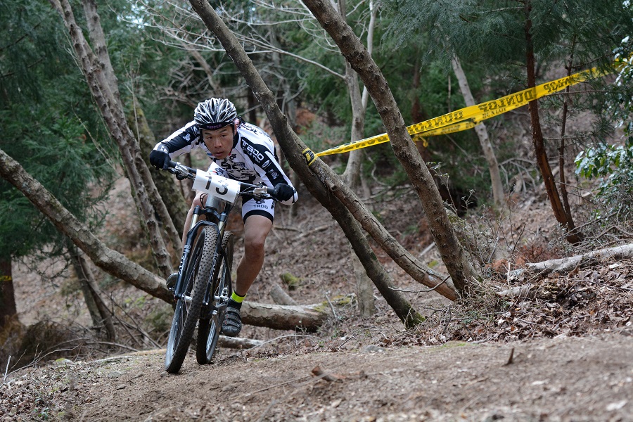 三重県菰野町で開催された福王MTB4時間耐久レースのこと。_a0115667_22523488.jpg