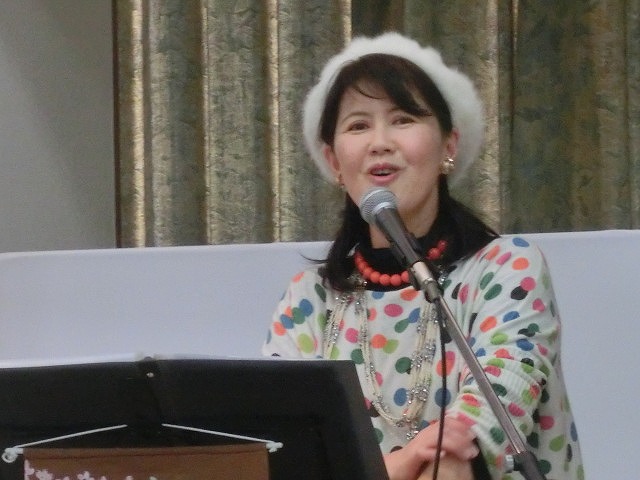今月で満5年、60回を迎える大人気の「歌声散歩道」_f0141310_730172.jpg