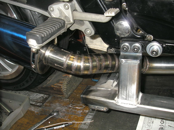 GPZ1000RX マフラーの加工_e0218639_20131059.jpg